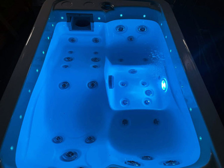 Гидромассажный спа-бассейн JNJ Spas Elegant Eco SPA-347 / Выставочный образец